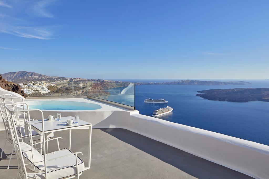 Suite Chromata Pool con Piscina a Sfioro